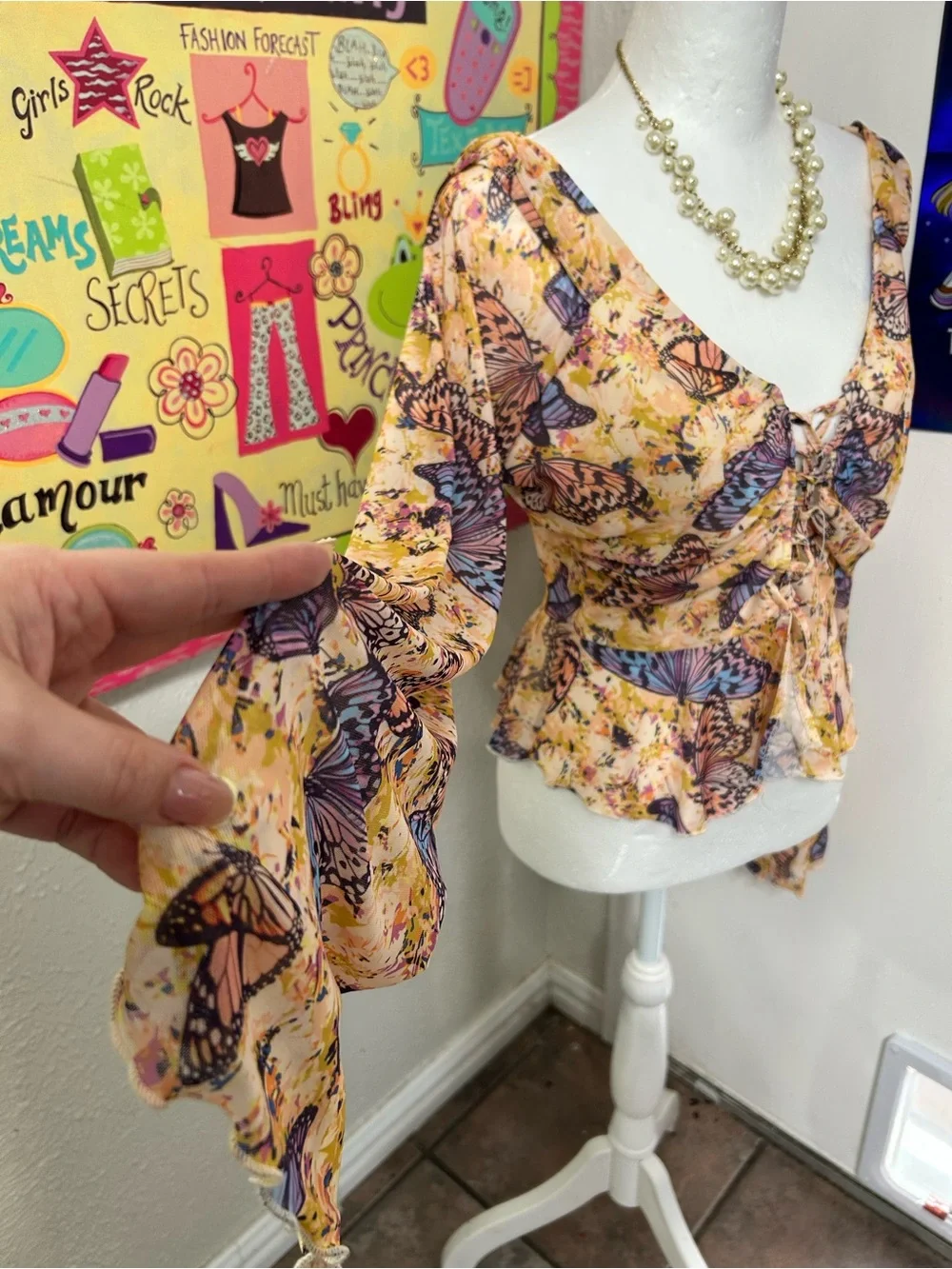 Butterfly Print Peplum Blouse - Peach Floral - Picture 6 of 8